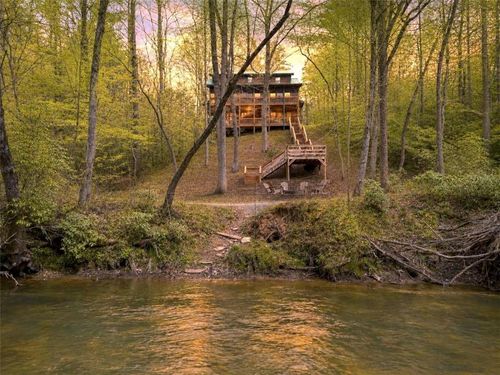 40 Graham Ct, Ellijay, GA, 30540-6866 | Card Image