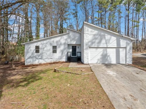 3364 Sheree Trl, Stone Mountain, GA, 30087-4253 | Card Image