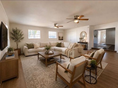 1009 Lawndale Ave, Brenham, TX, 77833-5823 | Card Image