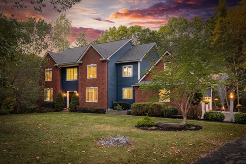 8 Winterberry Ln, North Hampton, NH, 03862-2055 | Card Image