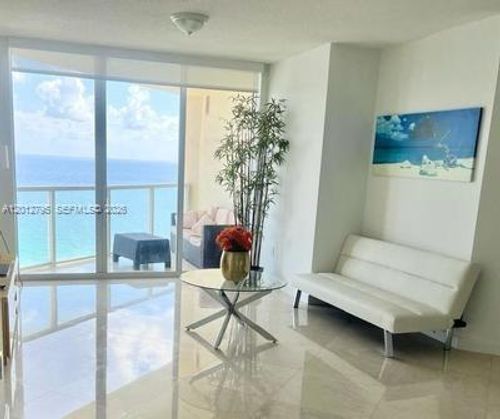 2705-16699 Collins Ave, Sunny Isles Beach, FL, 33160-5419 | Card Image