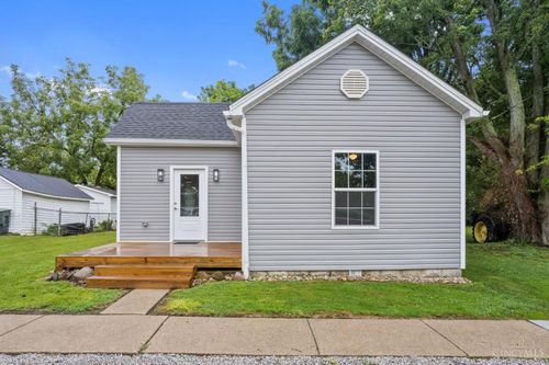 300 Blair Ave, Georgetown, OH, 45121-1172 | Card Image