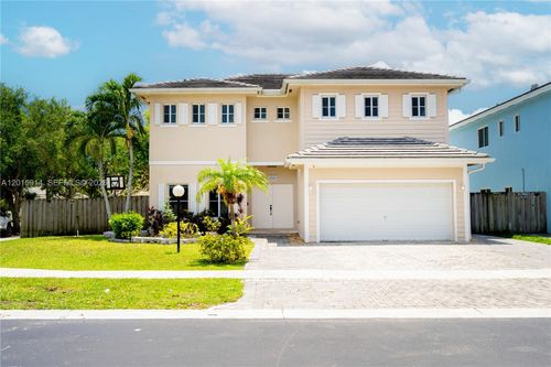2890 Ne 4th St, Homestead, FL, 33033-7097 | Card Image