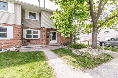 9-440 Pioneer Dr, Kitchener, ON, N2P1H6 | Card Image