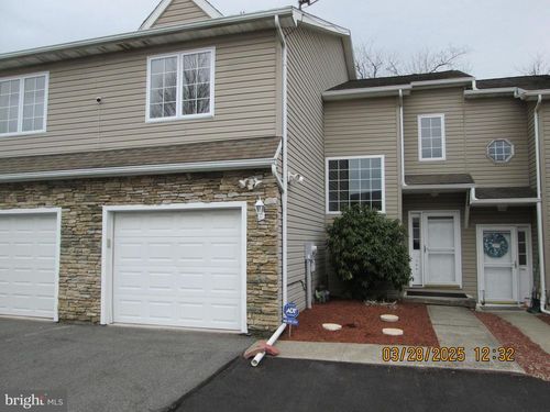 706 S Keyser Ave, SCRANTON, PA, 18504-9784 | Card Image