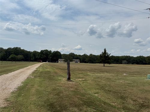 7354 Farm Road 412, Clarksville, TX, 75426-8358 | Card Image