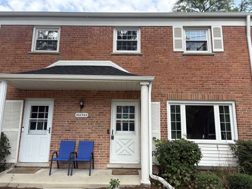 a-2156 Rugen Rd, Glenview, IL, 60026-5526 | Card Image