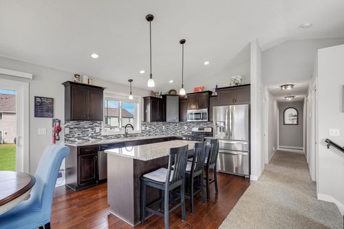 3263 224th St W, Farmington, MN, 55024-4001 | Card Image