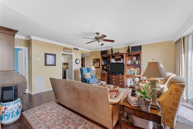 APT-5C - 4924 Cobbs Dr, Condo with 2 bedrooms, 3 bathrooms and 2 parking in Waco TX | Image 4