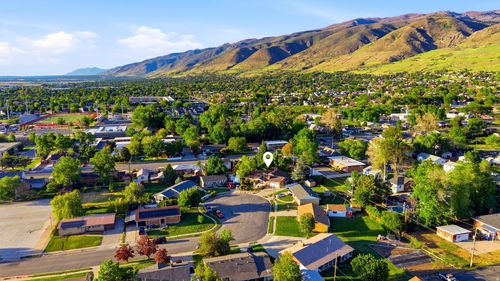 18 W 900 N, Bountiful, UT, 84010-5919 | Card Image