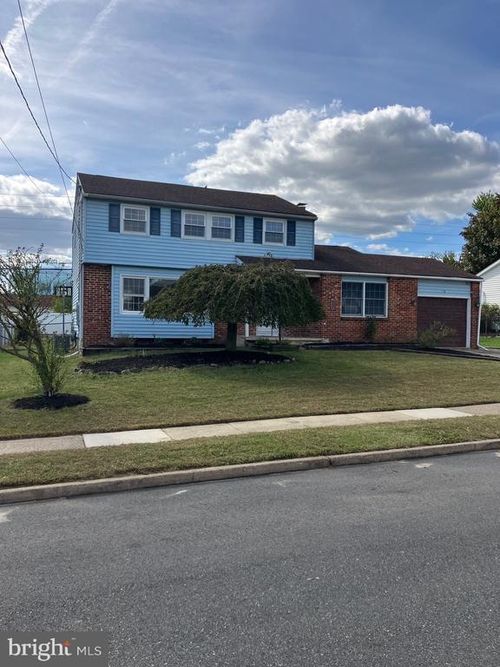 14 Benner Rd, BLACKWOOD, NJ, 08012-2130 | Card Image