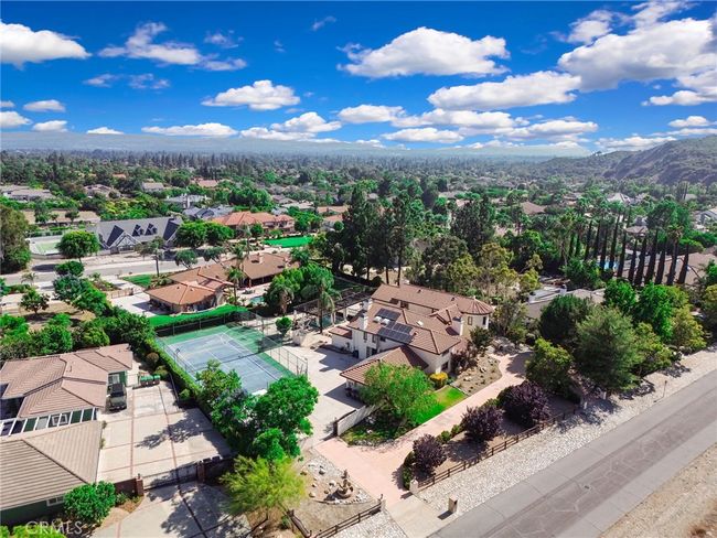 462 Pomello Dr, House other with 7 bedrooms, 7 bathrooms and 3 parking in Claremont CA | Image 75
