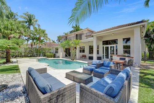 2523 Eagle Run Dr, Weston, FL, 33327-1525 | Card Image