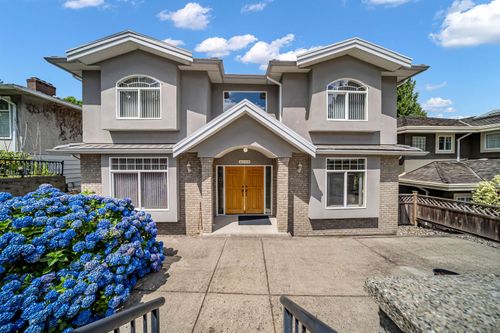 4049 Curle Ave, Burnaby, BC, V5G2Z2 | Card Image