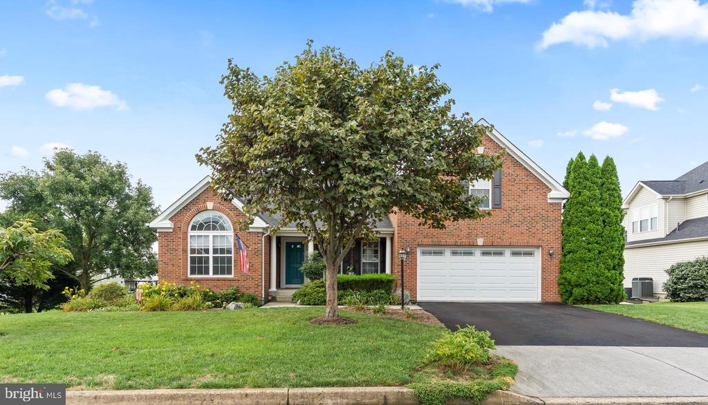 Roxie Mae Dr, Bunker Hill, WV 25413