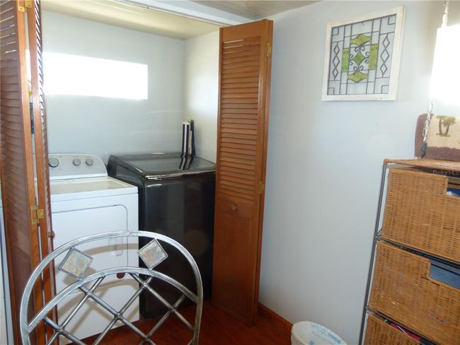 Laundry Room | Image 27