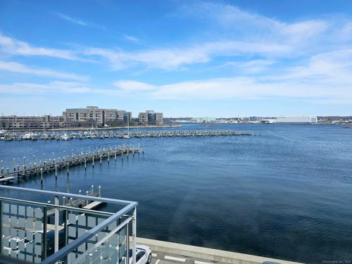 unit-406-184 Pequot Ave, New London, CT, 06320-4623 | Card Image
