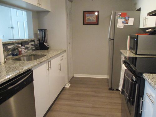 206-123 Yacht Club Way, Hypoluxo, FL, 33462-6083 | Card Image