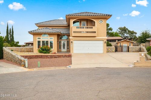 3615 Buxton Dr, Horizon City, TX, 79928-6515 | Card Image