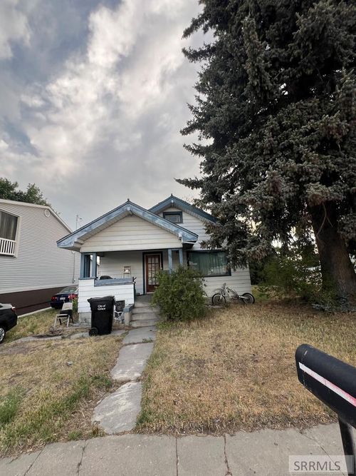 108 S 2nd W, Grace, ID, 83241-5279 | Card Image
