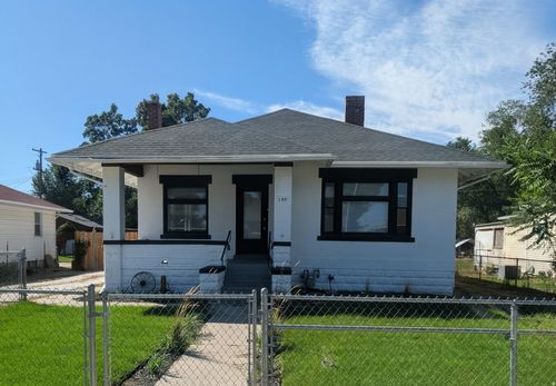 197 W Center St, Midvale, UT, 84047-7373 | Card Image