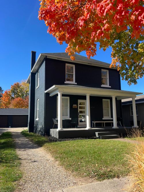 614 Magnolia St, Three Oaks, MI, 49128-1238 | Card Image
