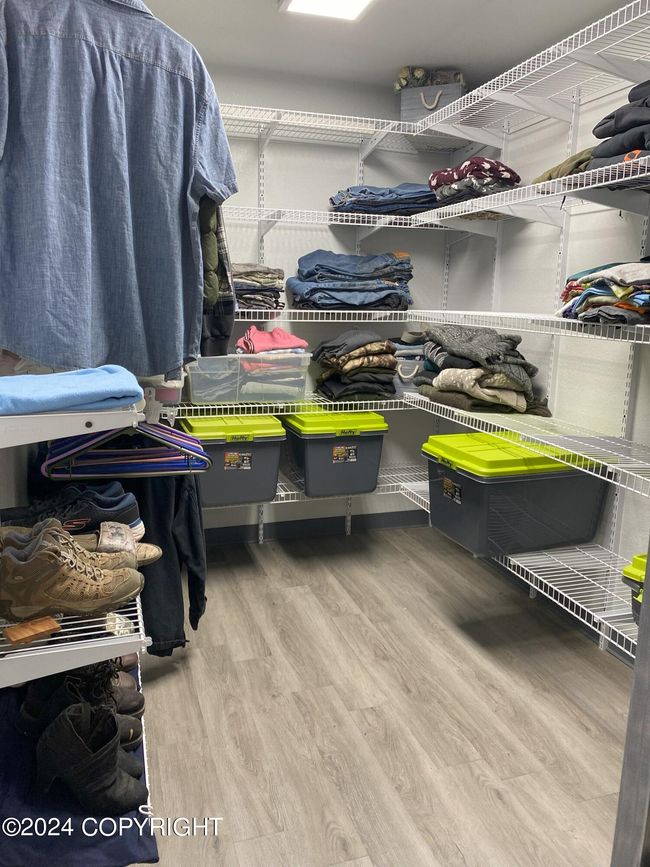 Walkin closet | Image 18