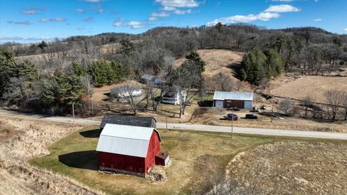 21640 Nordale Ave, ONTARIO, WI, 54651-7058 | Card Image