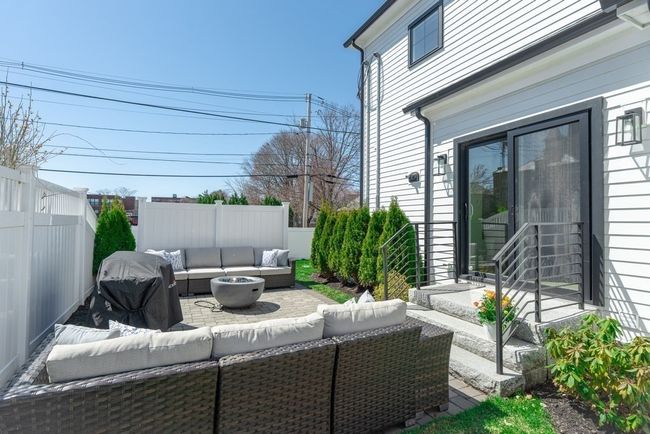 3 - 3 Potter St, Condo with 4 bedrooms, 5 bathrooms and 2 parking in Newton MA | Image 38