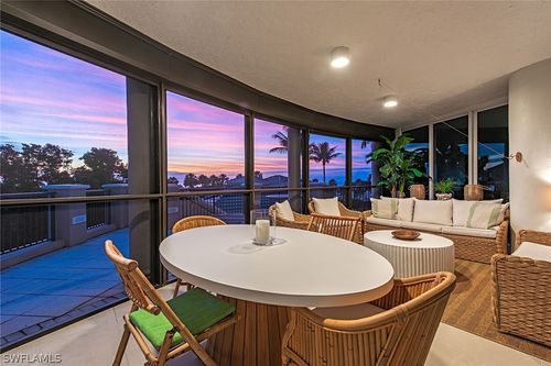 apt-201-8665 Bay Colony Dr, NAPLES, FL, 34108-6765 | Card Image