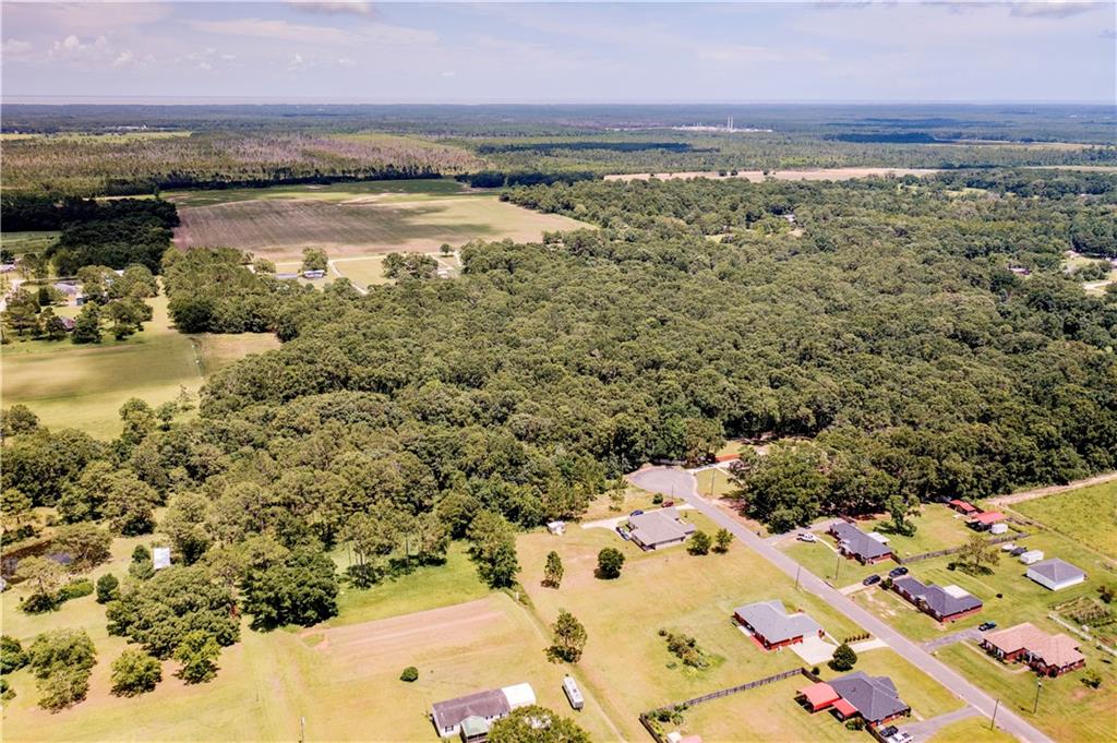 Land in Irvington