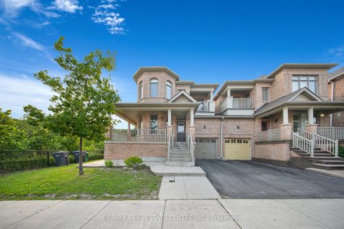 36 Bonnie Braes Dr, Brampton, ON, L6Y0Y5 | Card Image