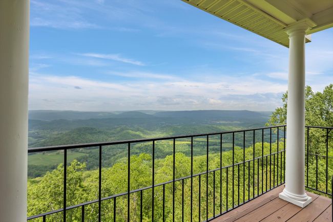 8659 Scenic Hwy, Home with 3 bedrooms, 3 bathrooms and 2 parking in Rising Fawn GA | Image 28