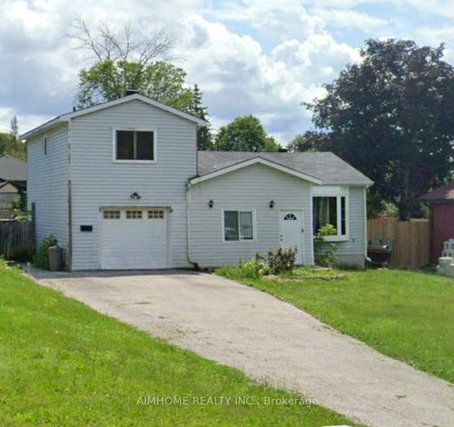 303 Annshiela Dr, Keswick, ON, L4P3A6 | Card Image