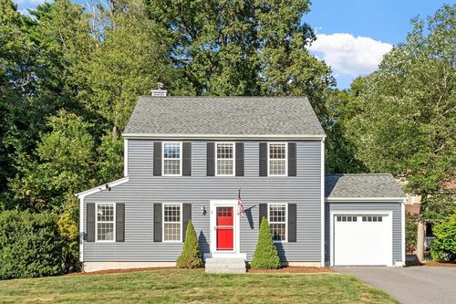 2 Blueberry Ln, Hudson, MA, 01749-2861 | Card Image