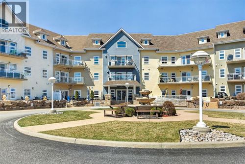 310-1550 Venetian Blvd, Point Edward, ON, N7T0A4 | Card Image