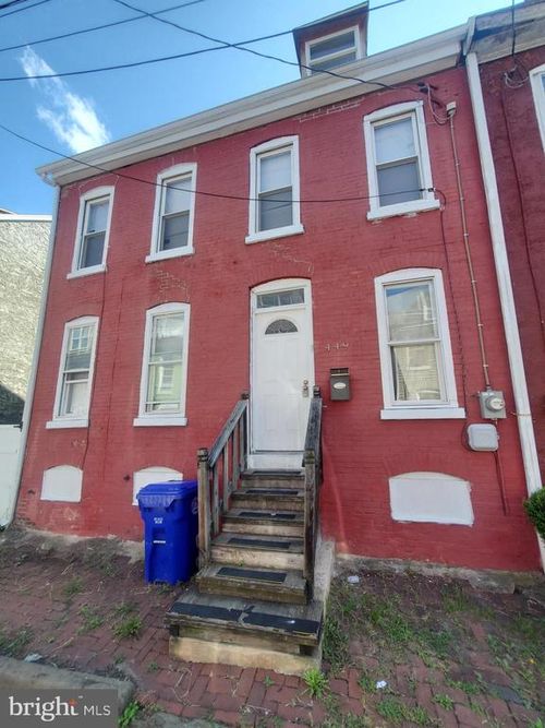 449 Spring Garden St, READING, PA, 19602-2566 | Card Image