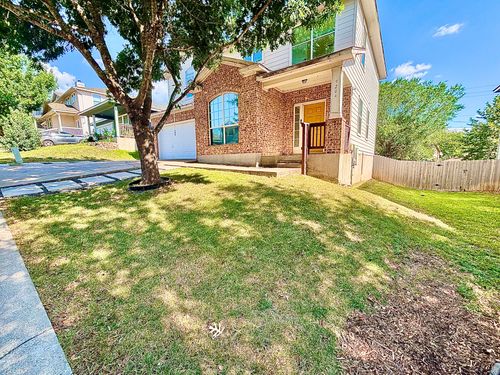9204 Magna Carta Loop, Austin, TX, 78754-5431 | Card Image