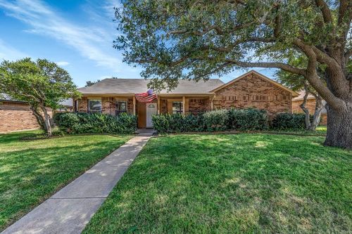 5036 Frontier Ln, Plano, TX, 75023-4716 | Card Image