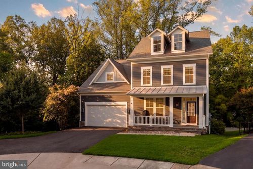 6203 Champion Oak Ct, Falls Church, VA, 22044-1839 | Card Image