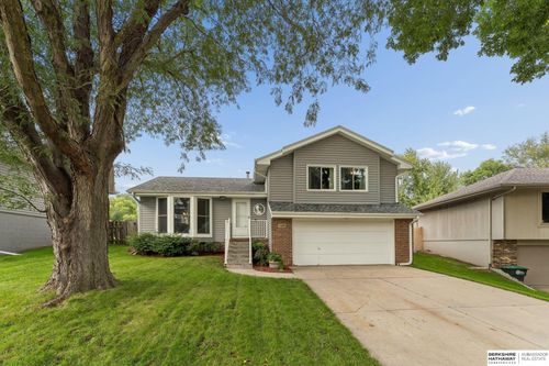15286 U St, Omaha, NE, 68137-2461 | Card Image