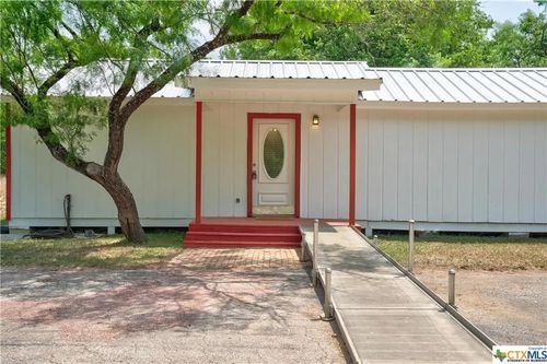 301 Tatum Rd, Martindale, TX, 78655-2526 | Card Image