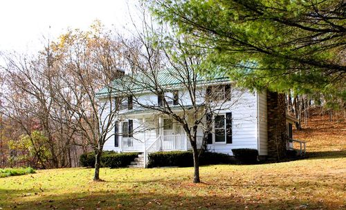 492 Daw Rd, Raven, VA, 24639-9616 | Card Image