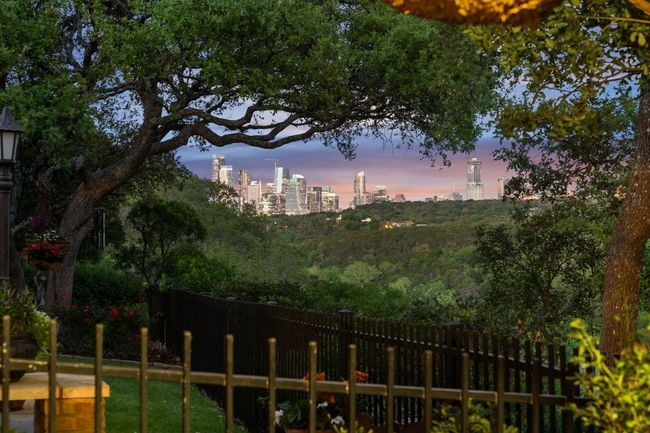 Photographer's photo at dusk sitting in the backyard showing the full view of Downtown Austin. | Image 37