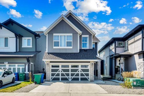 15 Midgrove Dr Sw, Airdrie, AB, T4B5H1 | Card Image