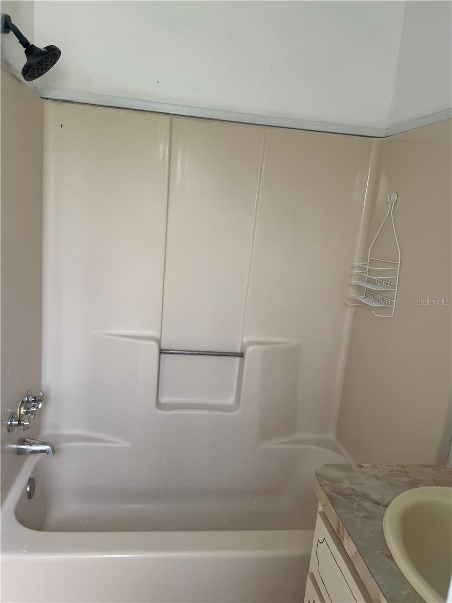 Residential Lease in WILDWOOD 3