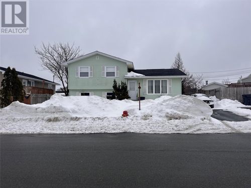 24 Stephanie Ave, Paradise, NL, A1L1E6 | Card Image