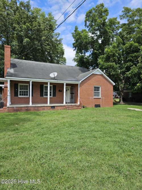 1303 W Washington Ave, Kinston, NC, 28504-3537 | Card Image