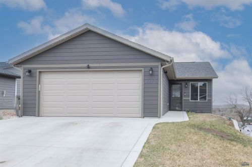 4439 Avenue A, Rapid City, SD, 57703-6423 | Card Image