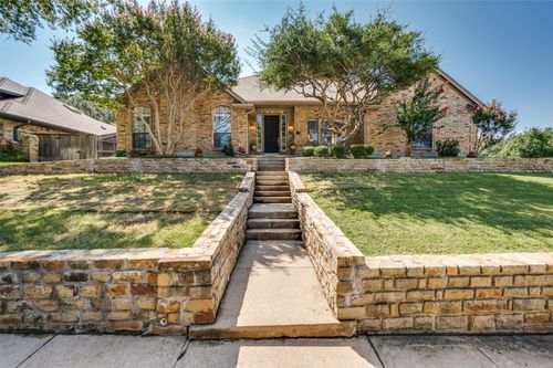 1113 Derbyshire Ln, Carrollton, TX, 75007-4894 | Card Image